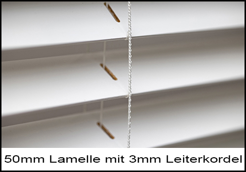 Holzjalousie "Bamboo painted" 50 mm mit 3mm Leiterkordel